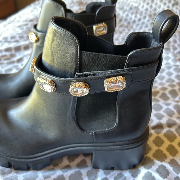 MADDEN GIRL CHUNKY HEELED COMBAT BOOTS HONEYY WITH JEWELED VELCRO CLOSURE - Picture 7 of 9